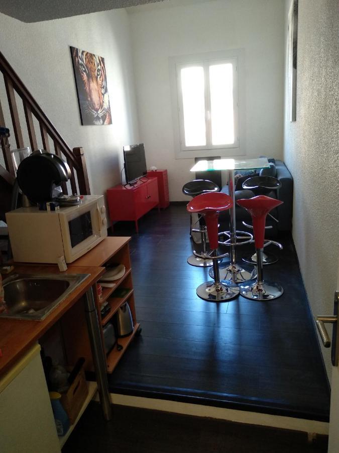 Duplex Vieux Port Appartement Complet 4 Couchages Climatise Entire Apartment 2 Beds For 4 Persons 马赛 外观 照片